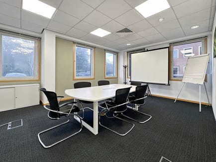 Image 9 of IWG (Regus) - Bath Rd, UB7 - Heathrow