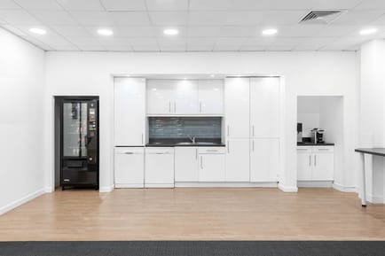 Image 6 of IWG (Regus) - Manchester Business Park - Aviator Way, M22 - Manchester