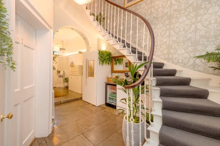 Image 2 of Kingsford Estates Ltd - Kingsford House, 14 Albany Street, EH1 - Edinburgh