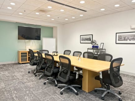 Image 3 of Regus - Two CityPlace Drive - St Louis, MO
