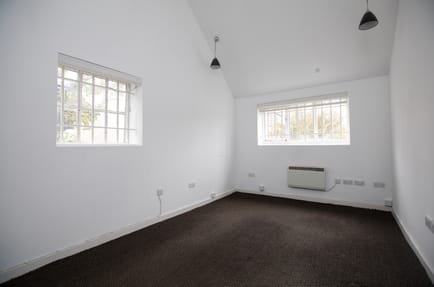 Image 4 of Access Office Suites - Fairbank Studios - 65-69 Lots Road, SW10 0RN - Chelsea