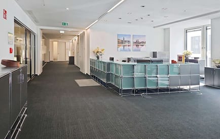 Image 2 of Regus - Neuer Wall 50 - Hamburg