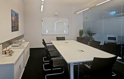 Image 3 of Regus - Neuer Wall 50 - Hamburg