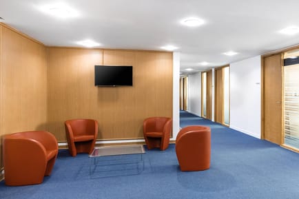 Image 5 of Regus - Algiers, Les Pins Maritimes - Mohammadia