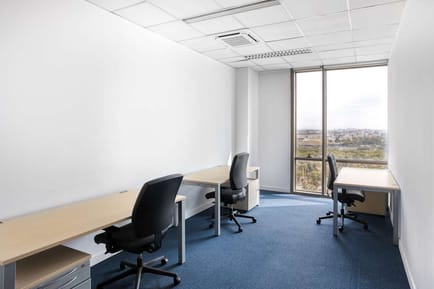 Image 7 of Regus - Algiers, Les Pins Maritimes - Mohammadia