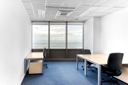 Image 8 of Regus - Algiers, Les Pins Maritimes - Mohammadia