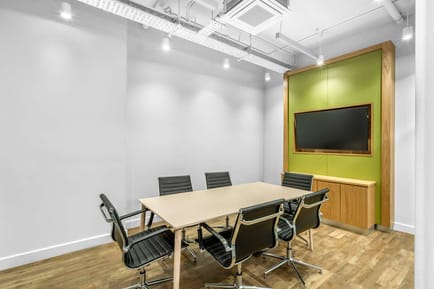 Image 7 of IWG (Regus) - The Gallery - The Old Savoy Complex - 13 Bedford Row - Limerick