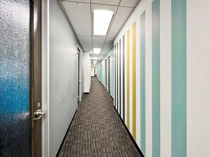 Image 14 of Regus - 2000 McGill College Ave - Montreal
