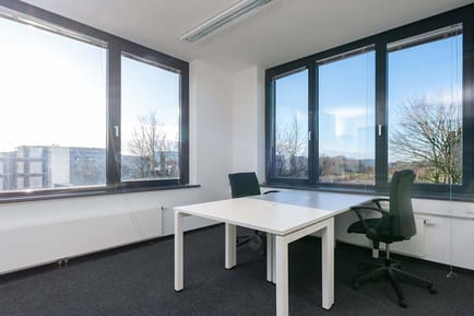 Image 4 of Regus - Maria-Goeppert Strasse 3 - Lubeck