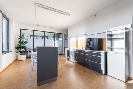 Image 7 of Regus - Maria-Goeppert Strasse 3 - Lubeck
