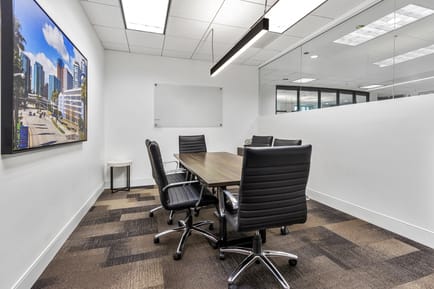 Image 4 of Premier Workspaces - KIL - Long Beach - CA - 3780 Kilroy Airport Way