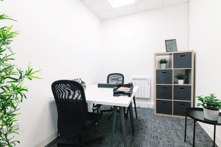 Image 5 of Pure Offices (Managed 69 - 1,428 sqft) -  Midshires House, Midshires Business Park, Smeaton Close, HP19 8HL - Aylesbury