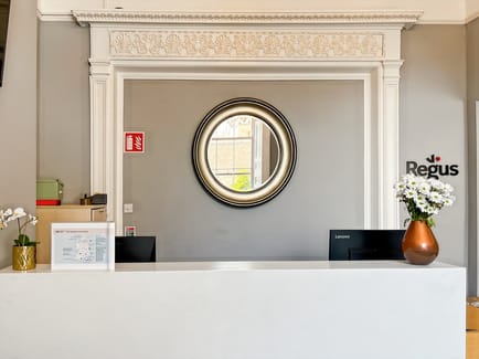 Image 2 of Regus - Pembroke House - 28-32 Upper Pembroke Street, Dublin 2 - Ireland