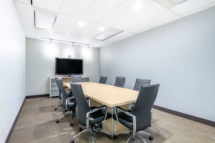 Image 3 of Regus - Cooney Road - Richmond, BC