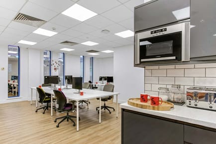 Image 7 of Venaspace - The Mount - 72 Paris Street, EX1 - Exeter