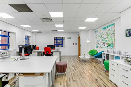 Image 8 of Venaspace - The Mount - 72 Paris Street, EX1 - Exeter