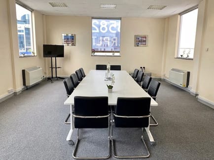 Image 3 of LRP LTD - Westlink House - 981 Great West Road, TW8 - Brentford