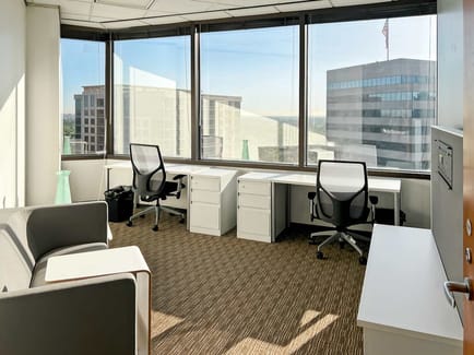 Image 4 of Regus - One Riverway - 777 S. Post Oak Lane - Houston - TX