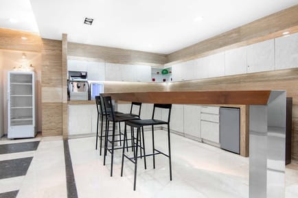 Image 6 of Regus - Grand Indonesia  - 50/F Menara BCA, Grand Indonesia Jl. MH. Thamrin, No. 1 Jakarta 10310 INDONESIA