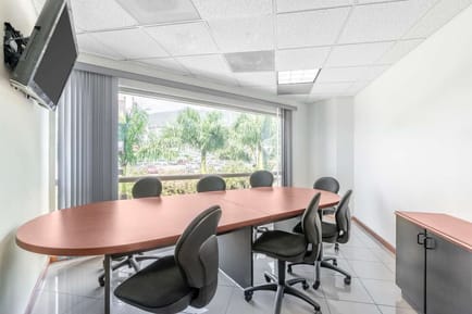 Image 3 of Regus - 89 Avenida Norte y Calle El Mirador, San Salvador - El Salvador