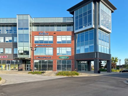 Image 1 of Regus - West Glen Town Center, 5550 Wild Rose Lane, West Des Moines - Iowa