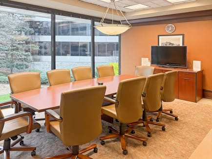 Image 3 of Regus - Sterling Pointe - 303 Perimeter Center North - Atlanta, GA
