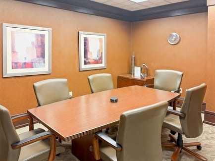 Image 9 of Regus - Sterling Pointe - 303 Perimeter Center North - Atlanta, GA