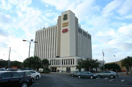 Image 1 of West Bay Office Center- West Bay Drive, Largo - FL