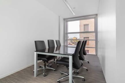 Image 9 of IWG (Copernico) Blend Tower - Piazza 4 Novembre - Milan