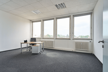 Image 4 of Sirius Facilities GmbH - Templehof - Grosbeerenstrasse, 12107, Berlin-Mariendorf
