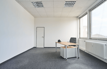 Image 11 of Sirius Facilities GmbH - Templehof - Grosbeerenstrasse, 12107, Berlin-Mariendorf