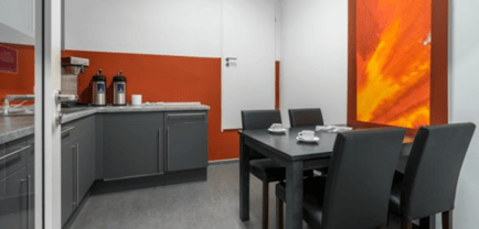 Image 13 of Sirius Facilities GmbH - Templehof - Grosbeerenstrasse, 12107, Berlin-Mariendorf