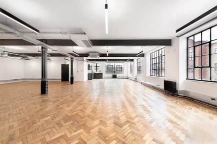 Image 3 of Workspace (Managed 243 - 2,614 sqft) - Exmouth House - 3-11 Pine Street, EC1R 0JH - Farringdon