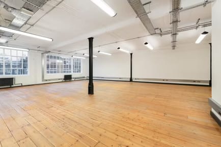 Image 4 of Workspace (Managed 243 - 2,614 sqft) - Exmouth House - 3-11 Pine Street, EC1R 0JH - Farringdon