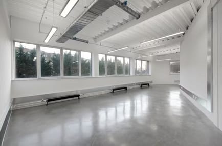 Image 4 of Workspace (Managed 250 - 3,154 sqft) - Westbourne Studios - 242 Acklam Road, W10 5JJ - Ladbroke Grove