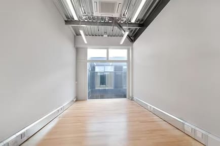 Image 5 of Workspace (Managed 160 - 1,941 sqft) - Metal Box Factory - 30 Great Guildford Street, SE1 0HS - Borough