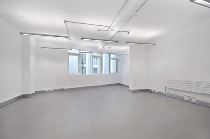 Image 5 of Workspace (Managed 370 - 1,833 sqft) - The Light Bulb - 1 Filament Walk, SW18 4GQ - Wandsworth