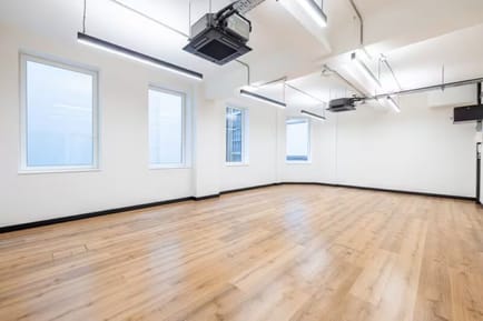 Image 2 of Workspace (Managed 55 - 1,985 sqft) - Bouverie House - 154-160 Fleet Street, EC4A 2DQ - Blackfriars