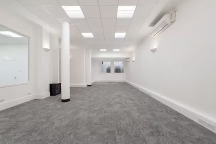 Image 5 of Workspace (Managed 22 - 2,554 sqft) - Salisbury House - 29 Finsbury Circus, EC2M 5SQ - Moorgate