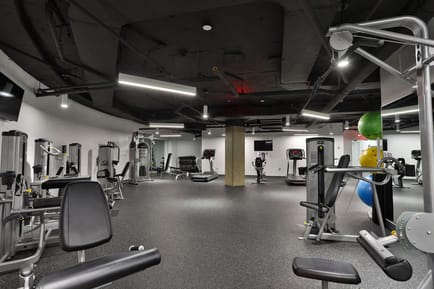 Image 7 of Office Evolution - 8609 Westwood Center Dr, Tysons Corner