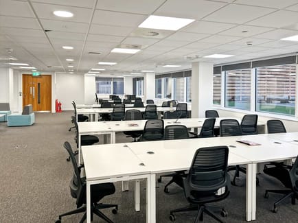 Image 4 of IWG (Regus) - St James Tower - 7 Charlotte Street, M1 - Manchester