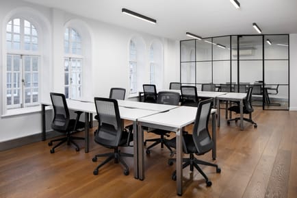 Image 5 of MetSpace (Managed 984 sqft) - 25 Gerrard Street, W1D 6JL - Soho