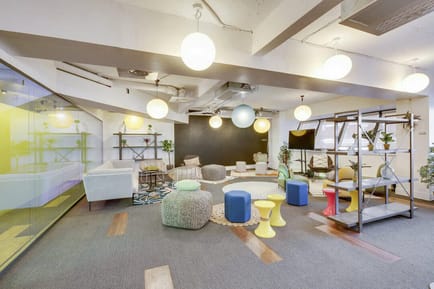 Image 1 of Deskeo - 27 Rue de Surene, 75008 - Paris