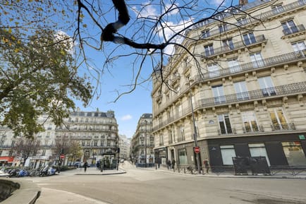 Image 4 of Deskeo - 1 Place dEstienne dOrves, 75009 - Paris
