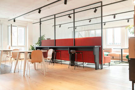 Image 1 of Headsquarter - 41 Talacker, 8001 - Zurich