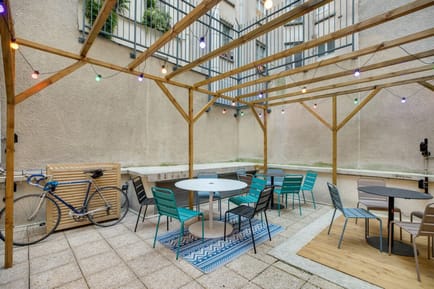 Image 1 of Deskeo - 33 Rue Truffaut, 75017 - Paris