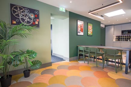 Image 4 of Cubix (Managed 141 - 564 sqft)- Oxford House - 49 Oxford Road N4 3EY - Finsbury Park