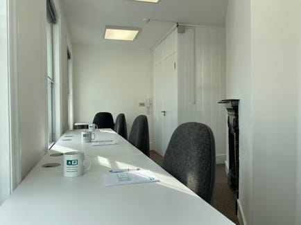 Image 4 of Ascent Properties - 101 Kings Cross Road, WC1 - Kings Cross
