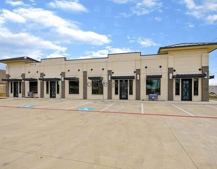 Image 1 of Leezaspace - 2414 Marsh Lane, 75006 - Carrollton, TX