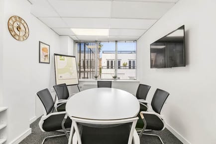 Image 2 of Citibase (EasyHub) - 168 Fulham Road, SW10 - Chelsea